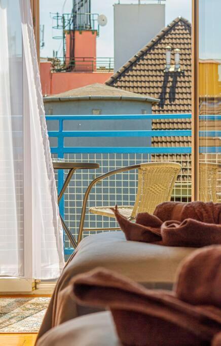 Roomy Apartment 80Sqm At City Center Free Parking Space, Ac & Balcony Budapest Extérieur photo
