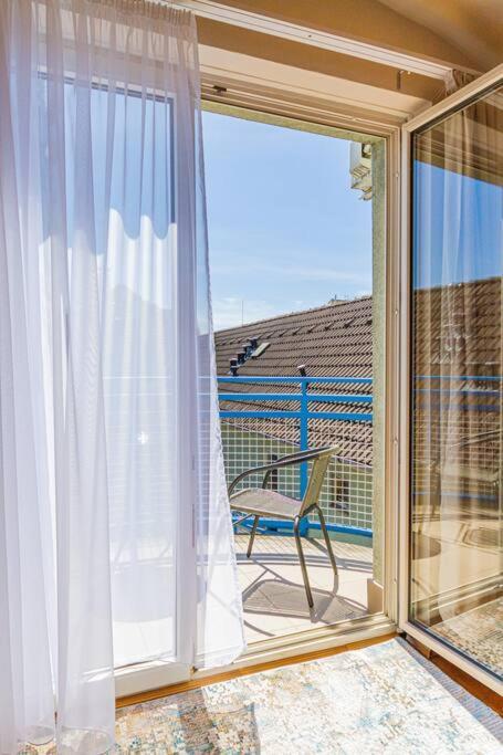 Roomy Apartment 80Sqm At City Center Free Parking Space, Ac & Balcony Budapest Extérieur photo